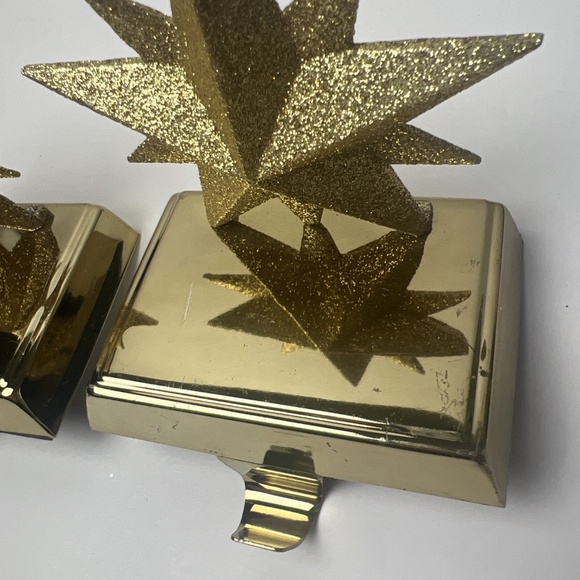 Set Of 2 Glitter Star Stocking Holder Gold Glitter Christmas Stocking Holders - Picture 11 of 12